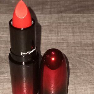 MAC cosmetics Love me lipstick in shamelessly vain red NIB discontinued